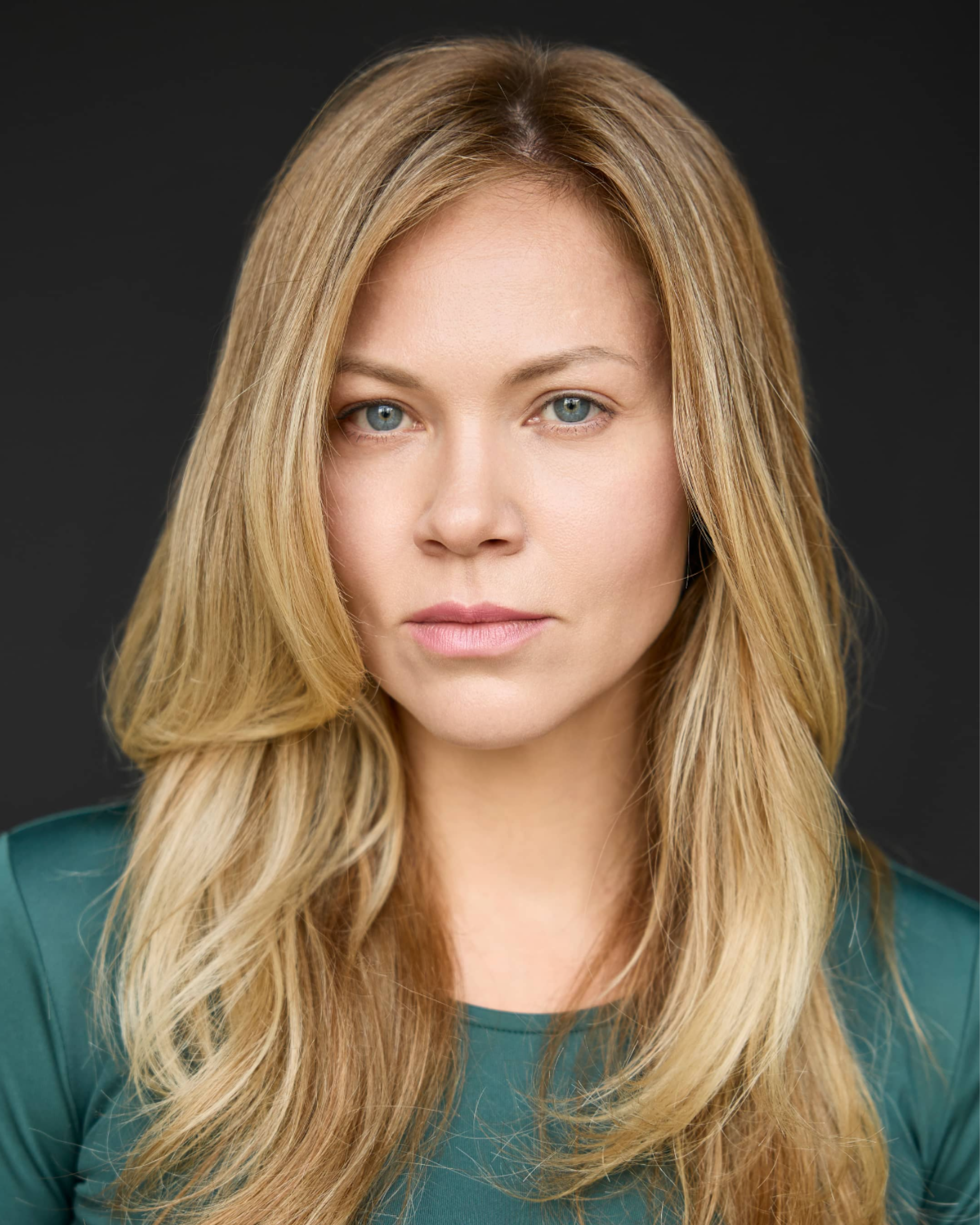Лана Бражник